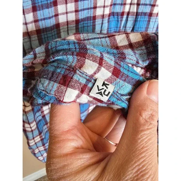Kavu button up plaid shirts size large 100% Rayon - Picture 7 of 9